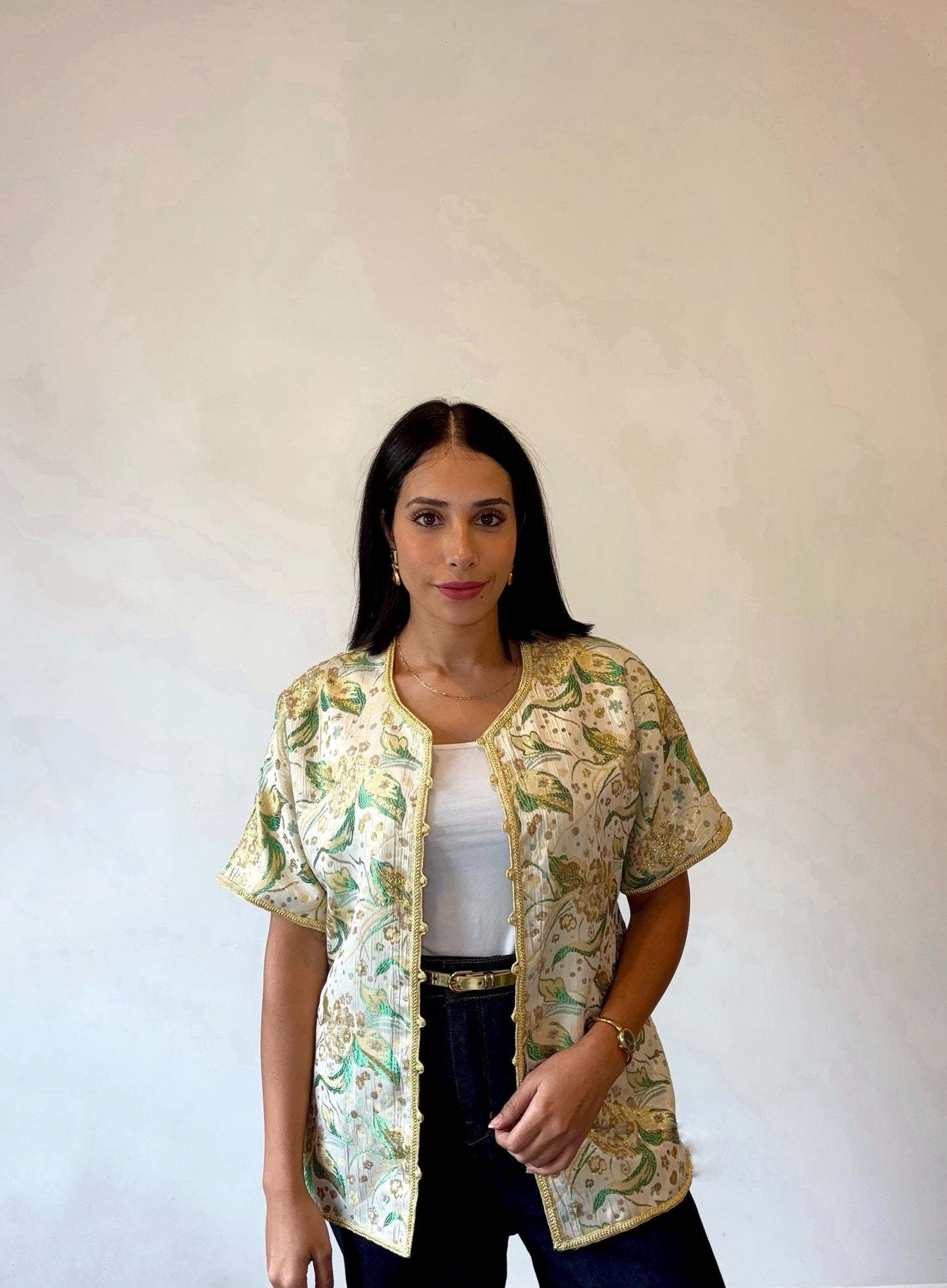 Kimono Court “Soraya” – L’Or du Maroc, entre Tradition et Modernité