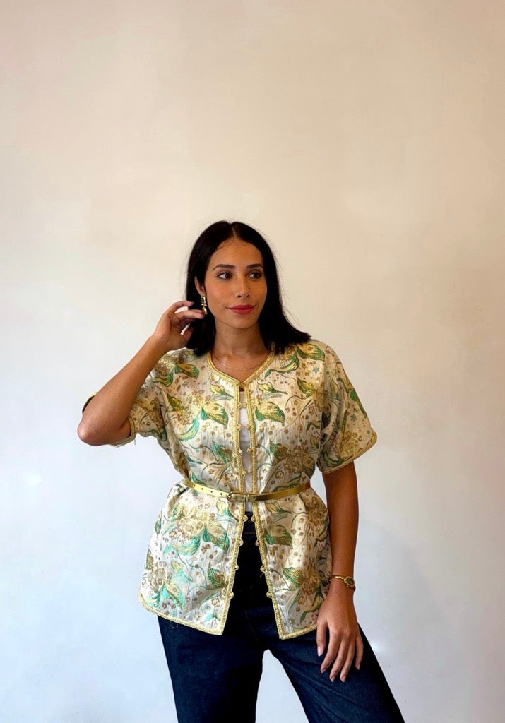 Kimono Court “Soraya” – L’Or du Maroc, entre Tradition et Modernité