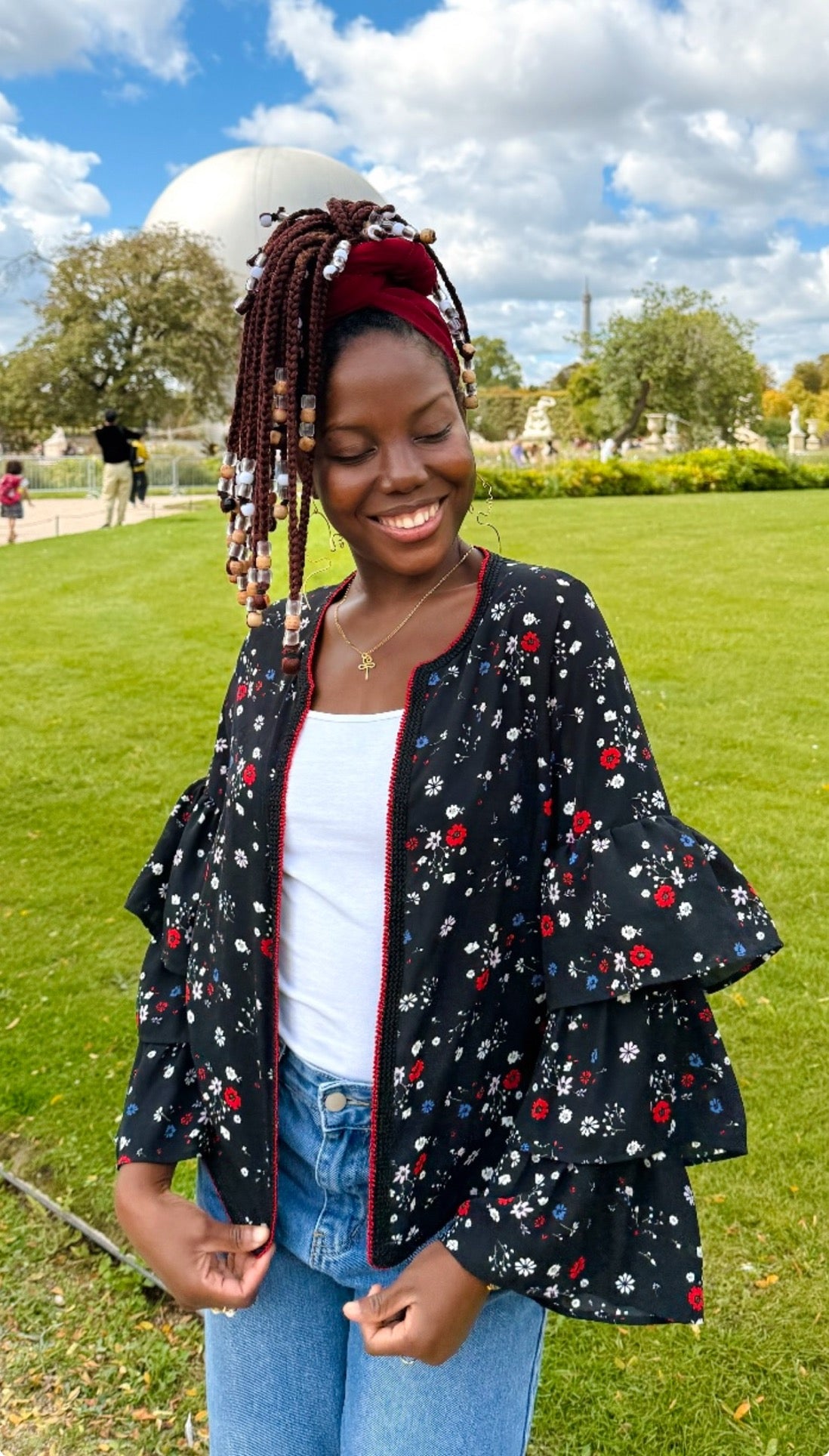 Kimono court Floral “Layla” – Élégance Marocaine & Charme Contemporain